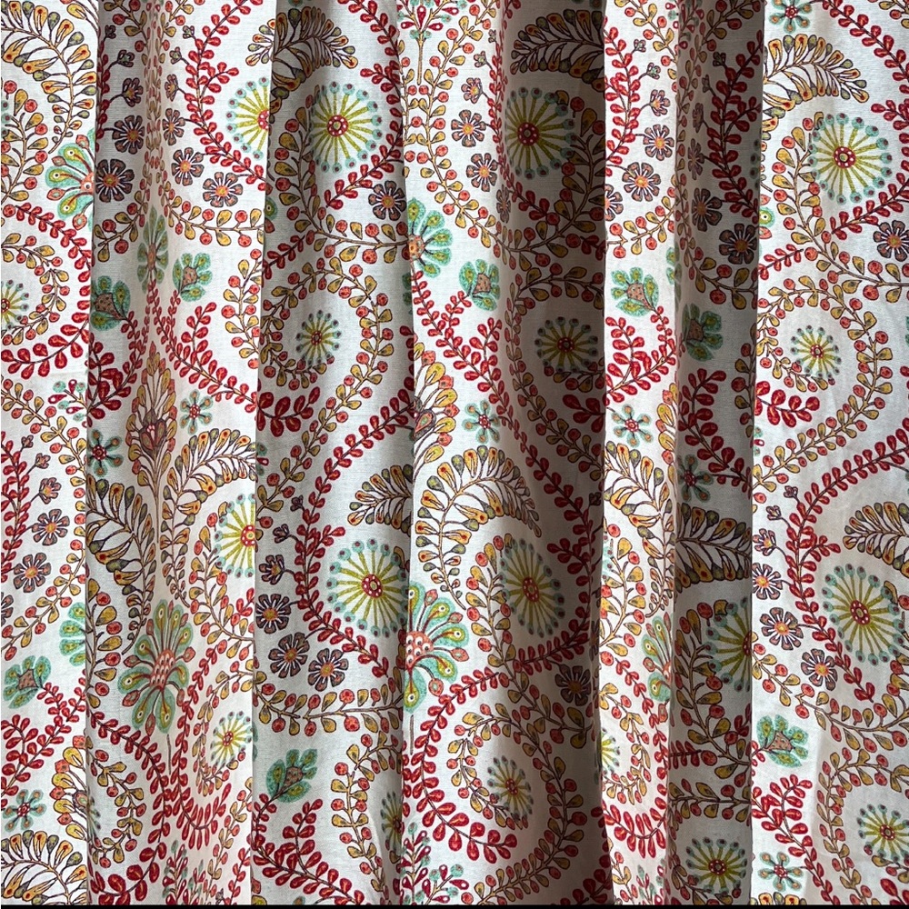 WORLD MARKET FABRIC SHOWER CURTAIN - Picture 7 of 8